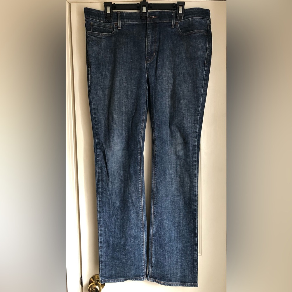 Levi 525 Straight Perfect Waist Jeans